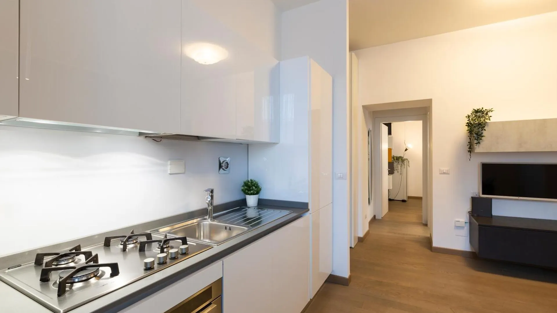 Frisi Di Porta Venezia Apartment Milan