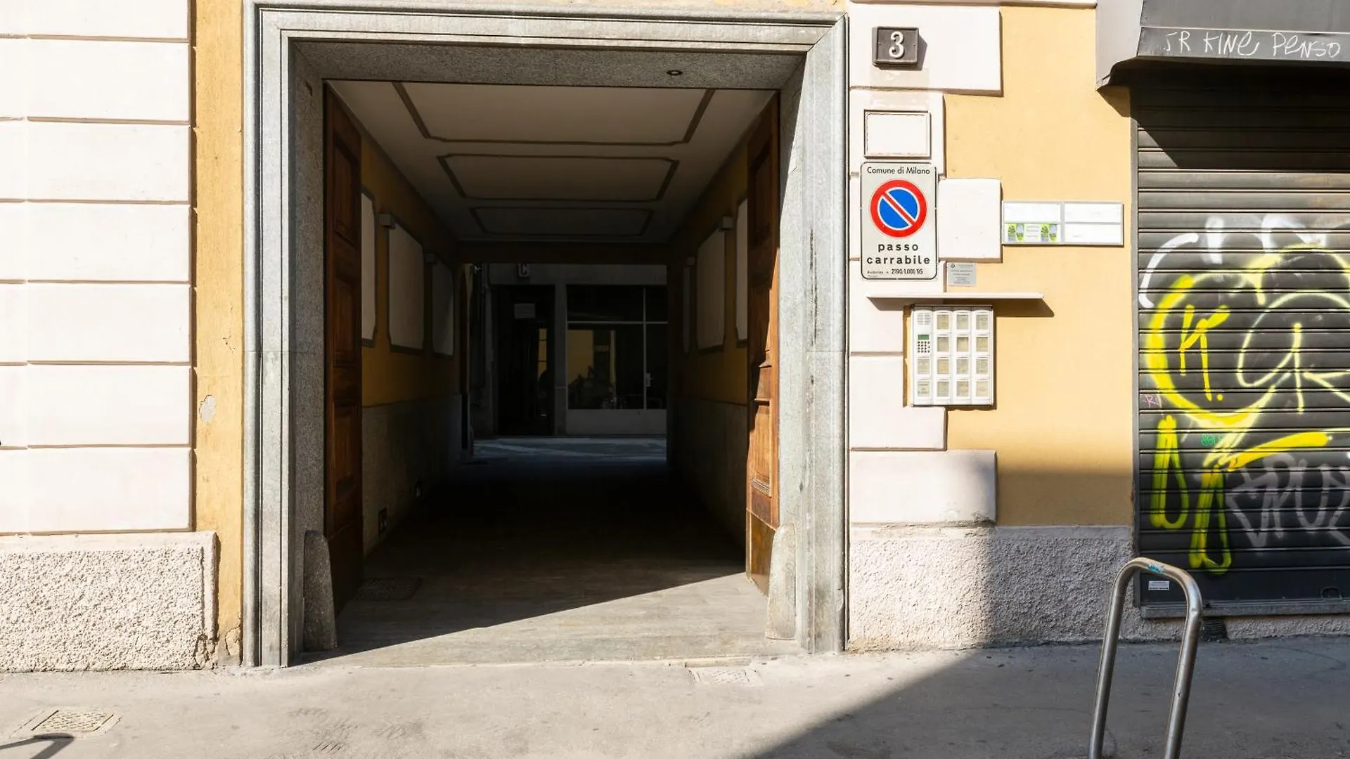 Frisi Di Porta Venezia Apartment Milan