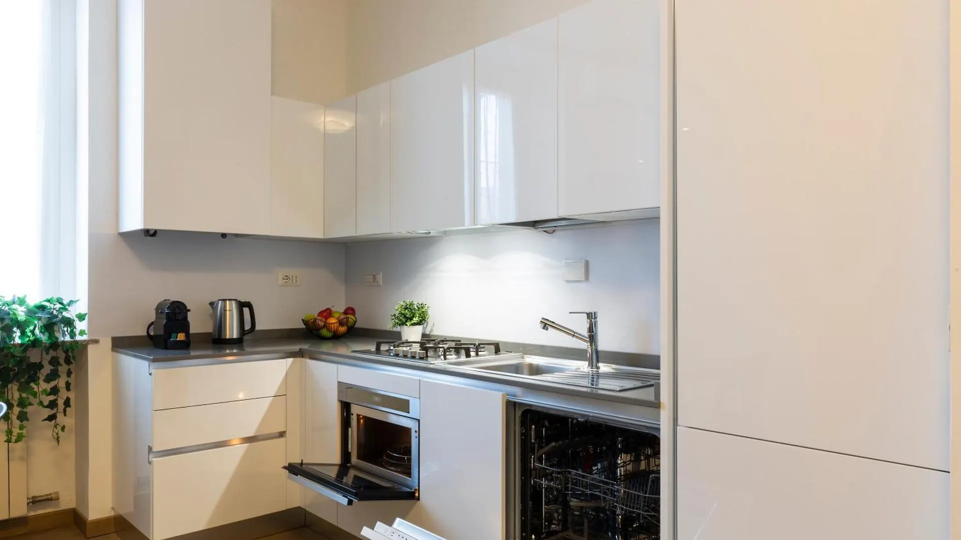 Frisi Di Porta Venezia Apartment Milan 0*,  Italy